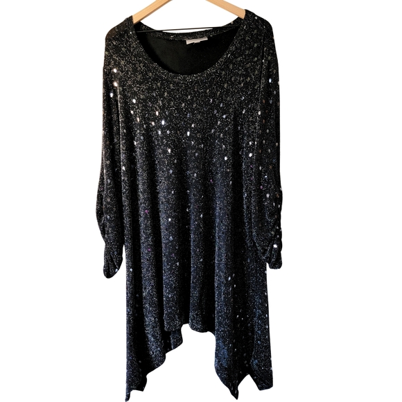 Elegant Black With Silver Sparkle & Sequin Top Size 26/28 VIP Knits By Avenue - Picture 7 of 14